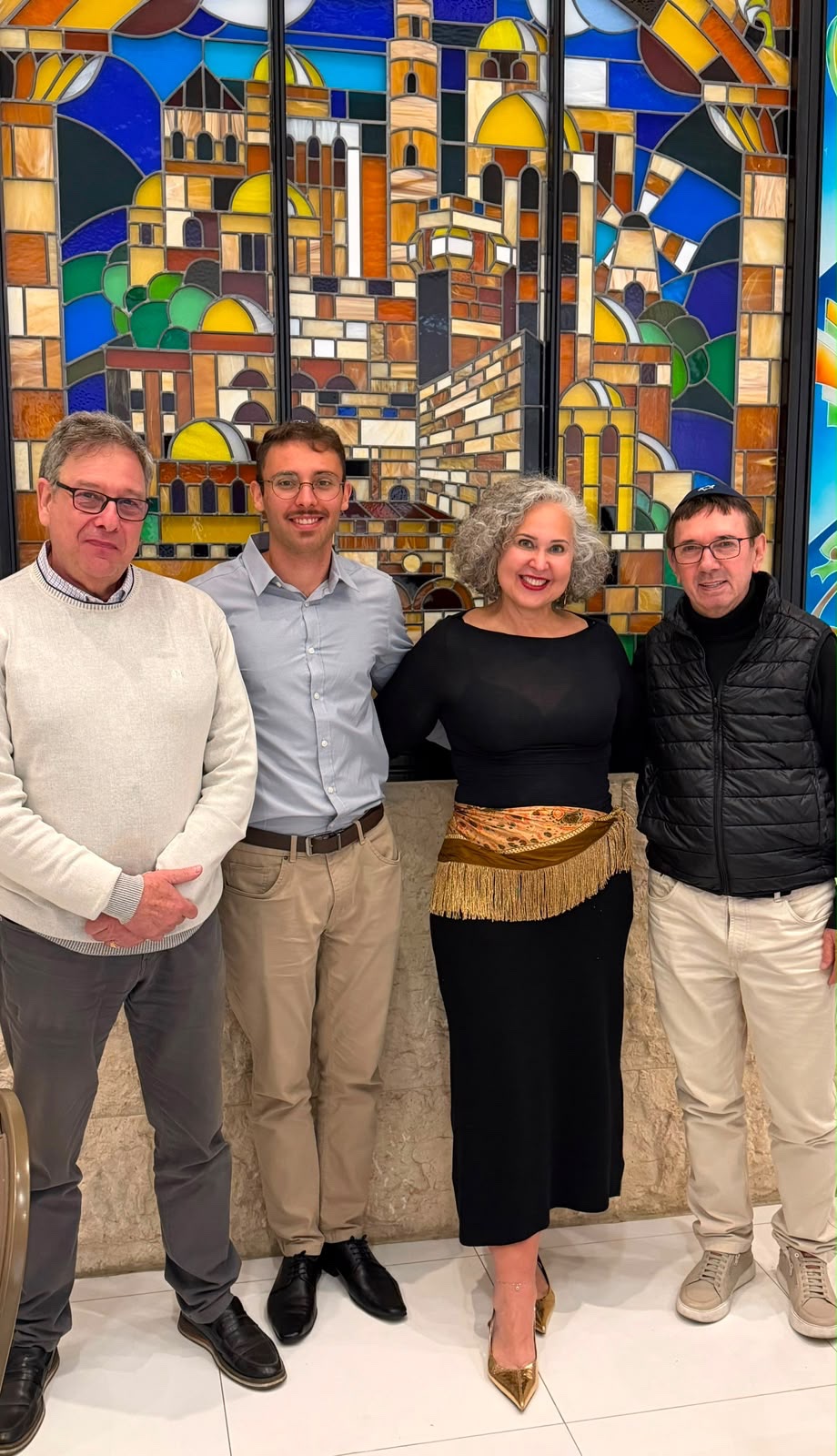Participantes do dia de estudos sobre Tahara na Comunidade Israelita do Paraná, em Curitiba
